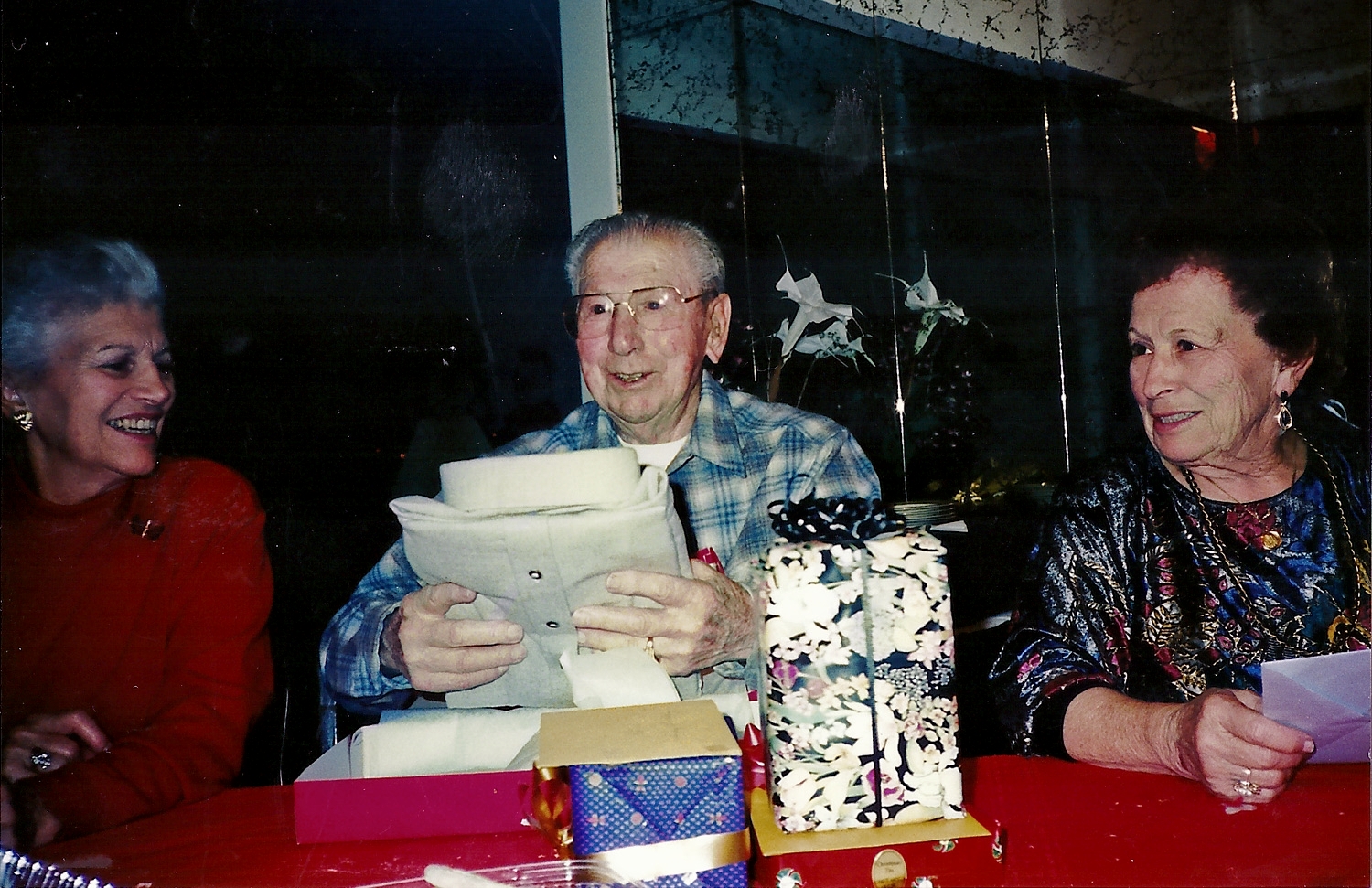 Grandpa\'s 90th birthday 1996 (22)